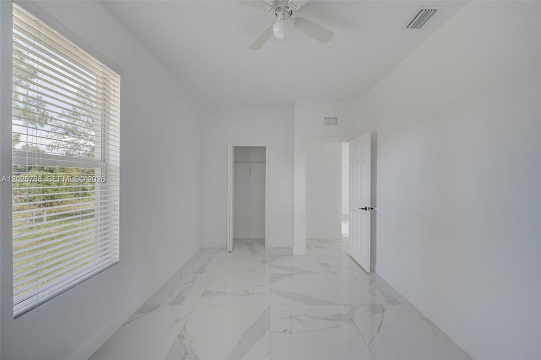 В аренду: $2,099 (4 спален, 2 ванн, 1534 Квадратных фут)