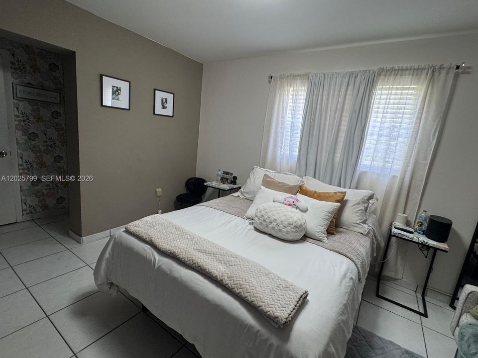 For Sale: $600,000 (0 beds, 0 baths, 3214 Square Feet)
