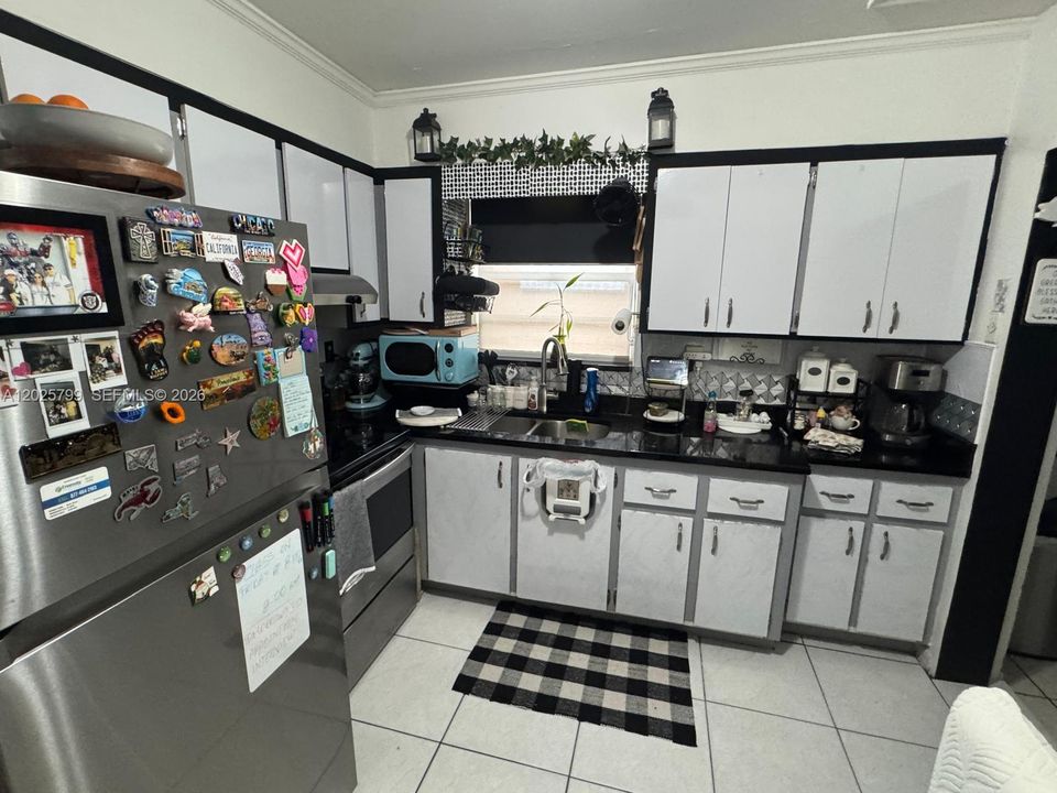 For Sale: $600,000 (0 beds, 0 baths, 3214 Square Feet)