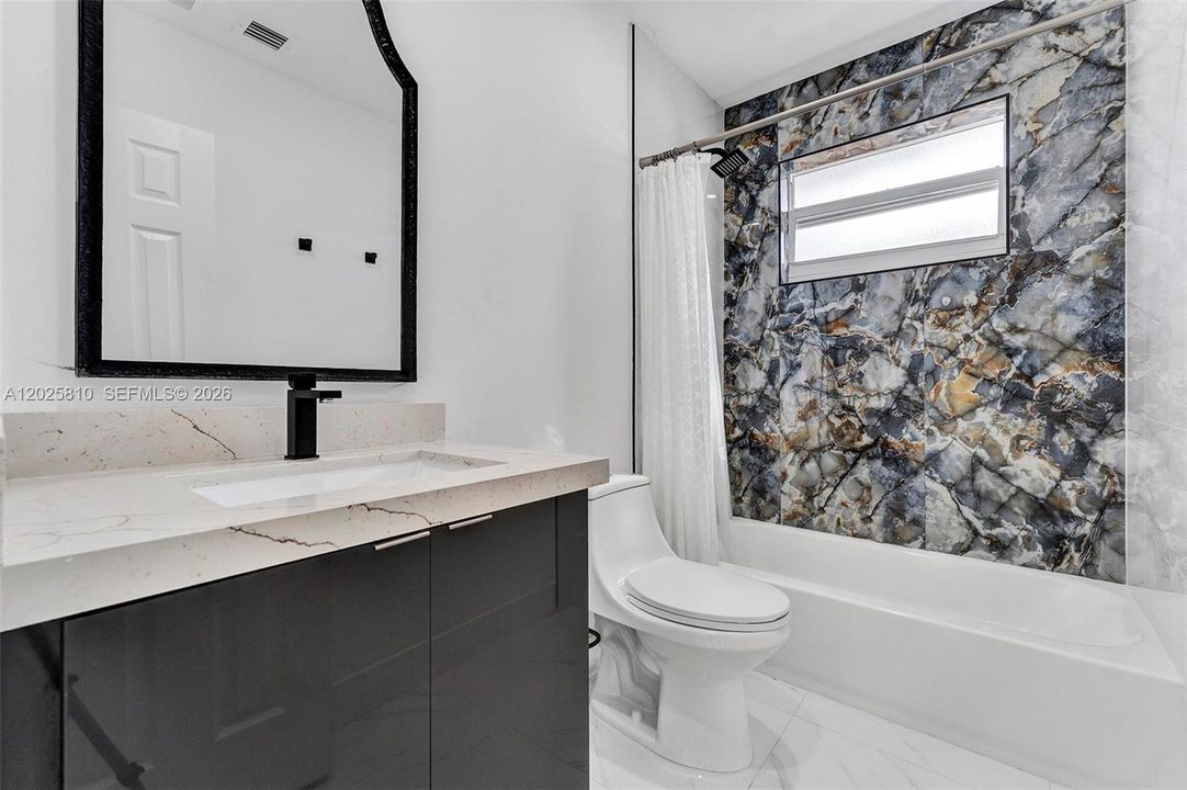 For Sale: $820,000 (3 beds, 2 baths, 1697 Square Feet)