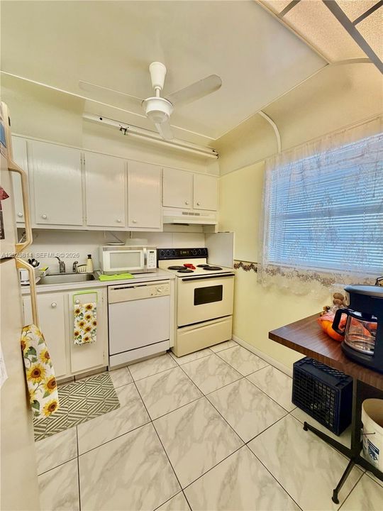 En Venta: $89,900 (1 camas, 1 baños, 768 Pies cuadrados)