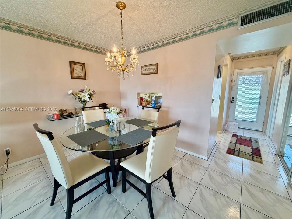 En Venta: $89,900 (1 camas, 1 baños, 768 Pies cuadrados)