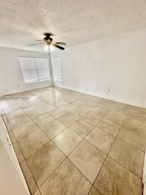 For Sale: $230,000 (1 beds, 1 baths, 651 Square Feet)