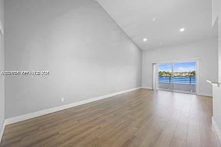 For Sale: $248,000 (2 beds, 2 baths, 1096 Square Feet)