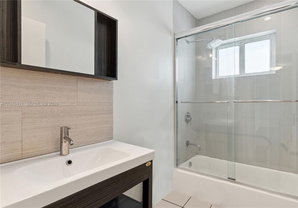 For Rent: $2,750 (8 beds, 6 baths, 4686 Square Feet)