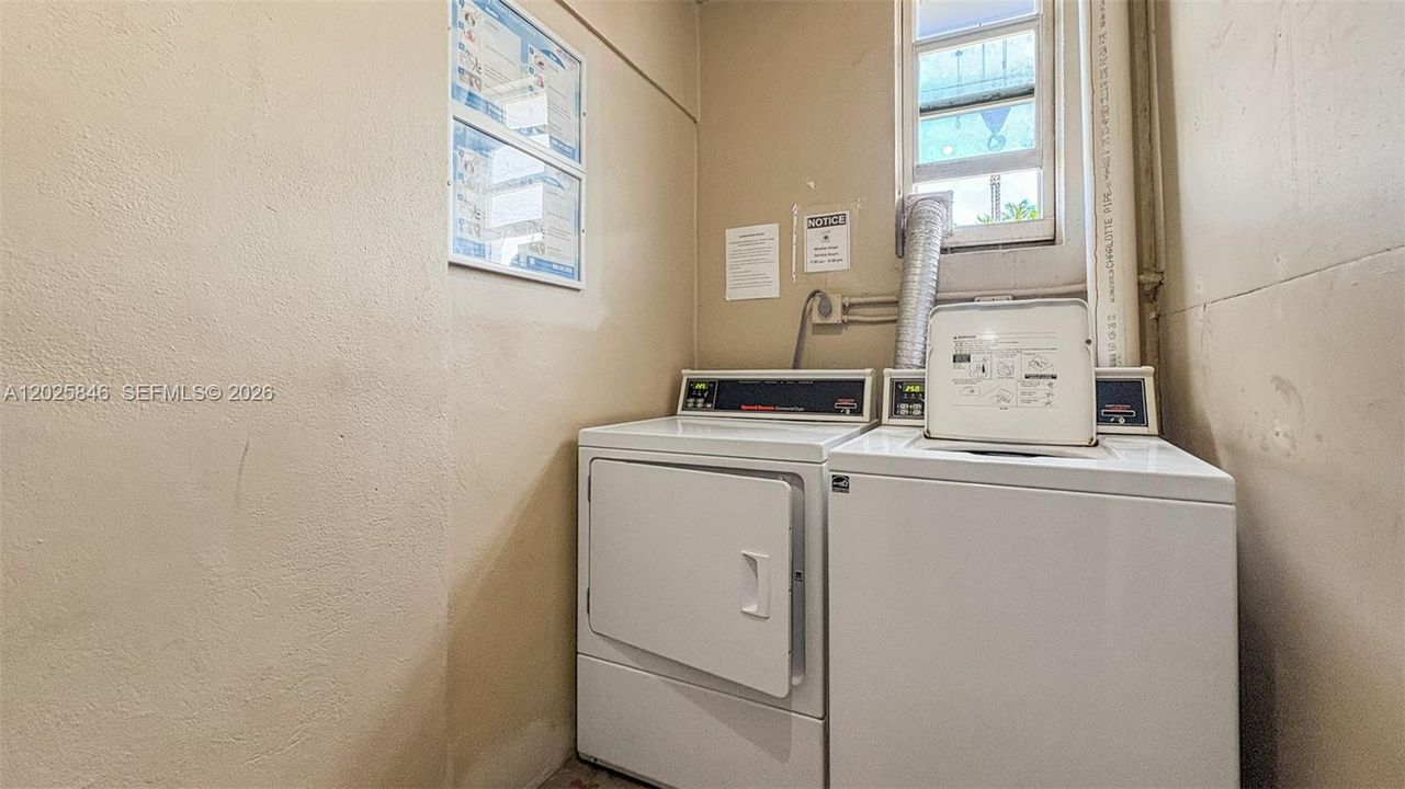 На продажу: $299,000 (1 спален, 1 ванн, 730 Квадратных фут)