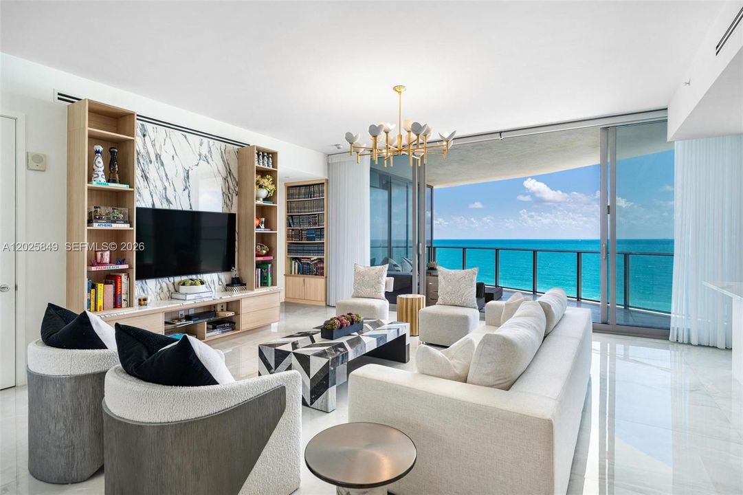 For Sale: $5,899,000 (3 beds, 3 baths, 2137 Square Feet)