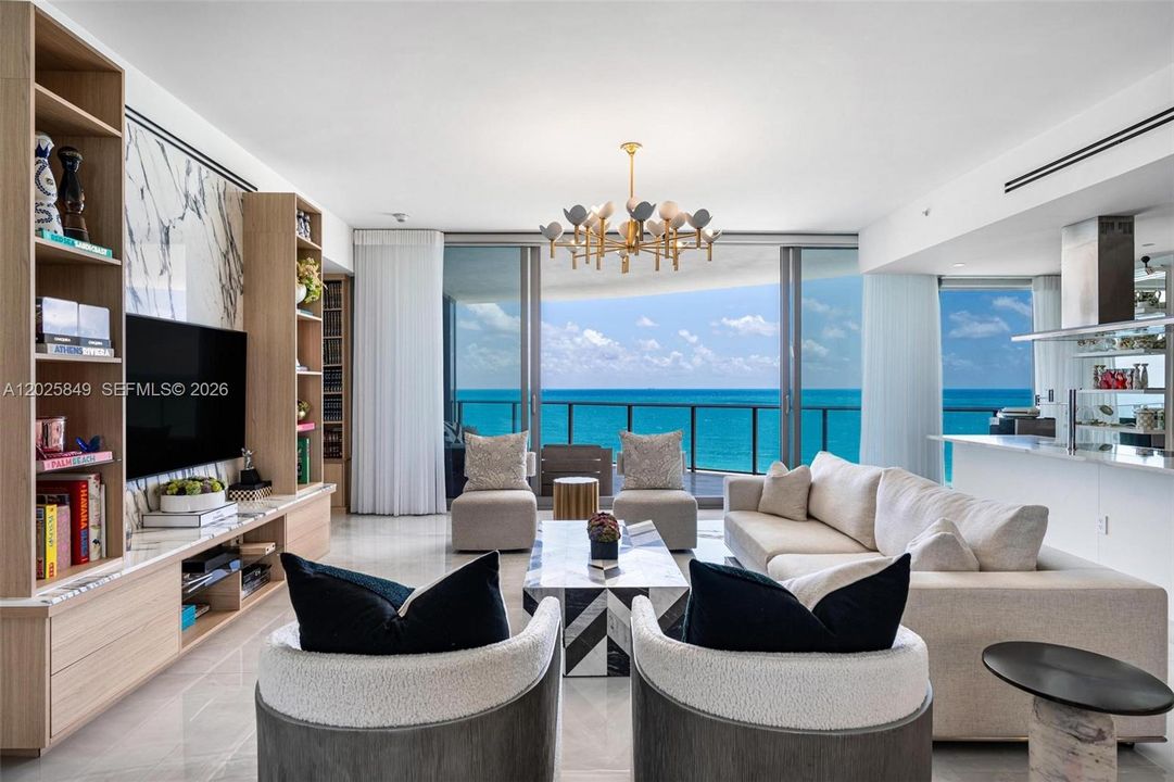 For Sale: $5,899,000 (3 beds, 3 baths, 2137 Square Feet)