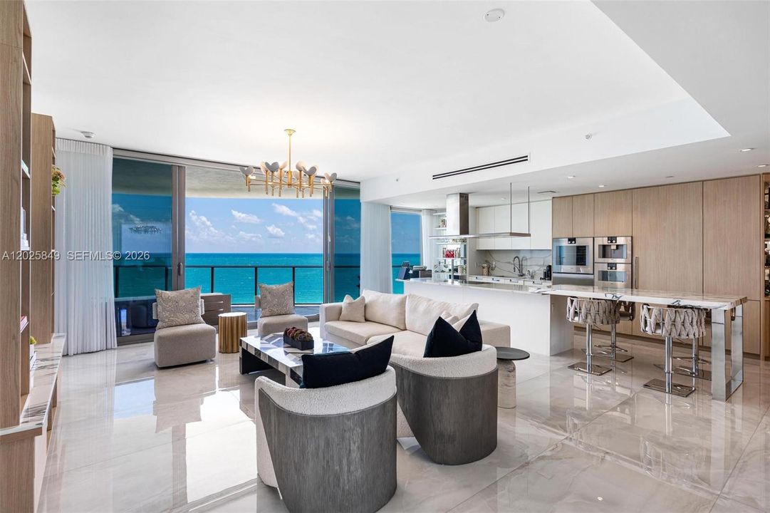 For Sale: $5,899,000 (3 beds, 3 baths, 2137 Square Feet)