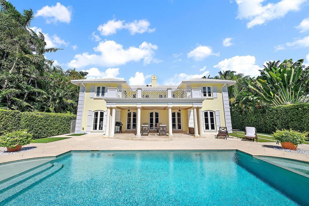 210 Emerald Ln-36