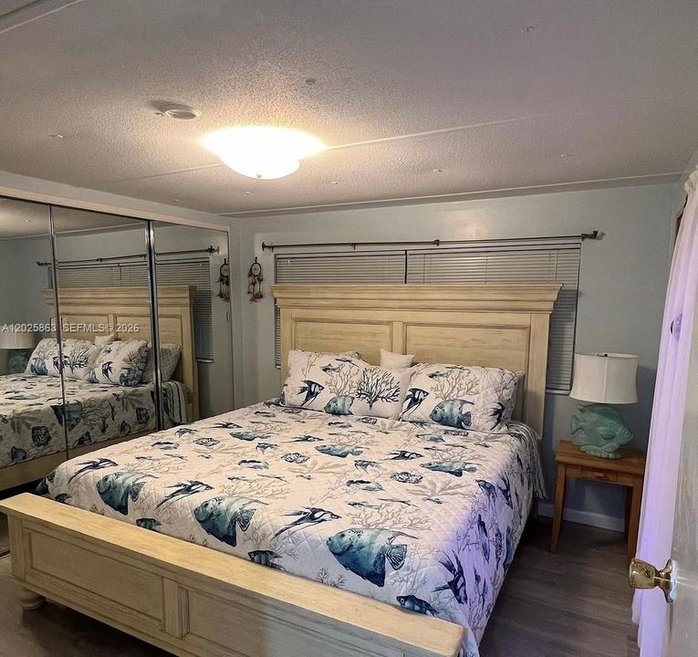 Recently Rented: $3,000 (2 beds, 1 baths, 1040 Square Feet)