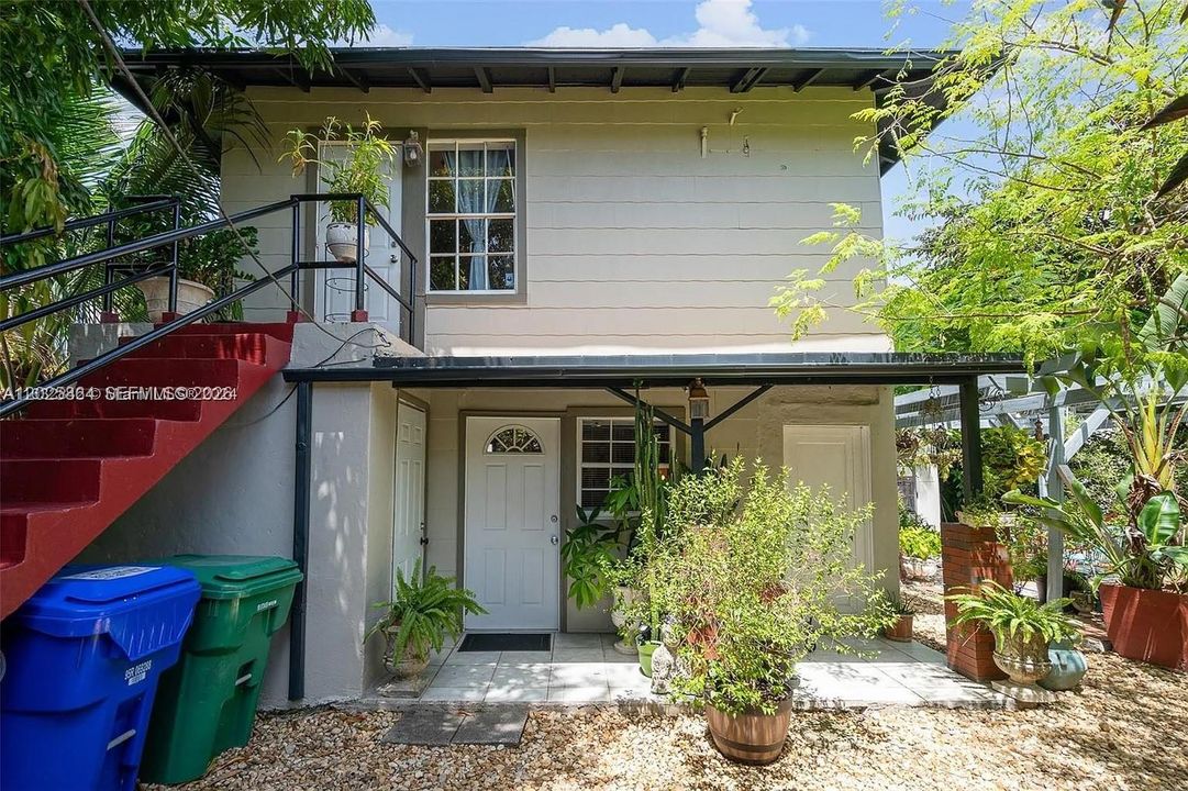 2nd floor unit