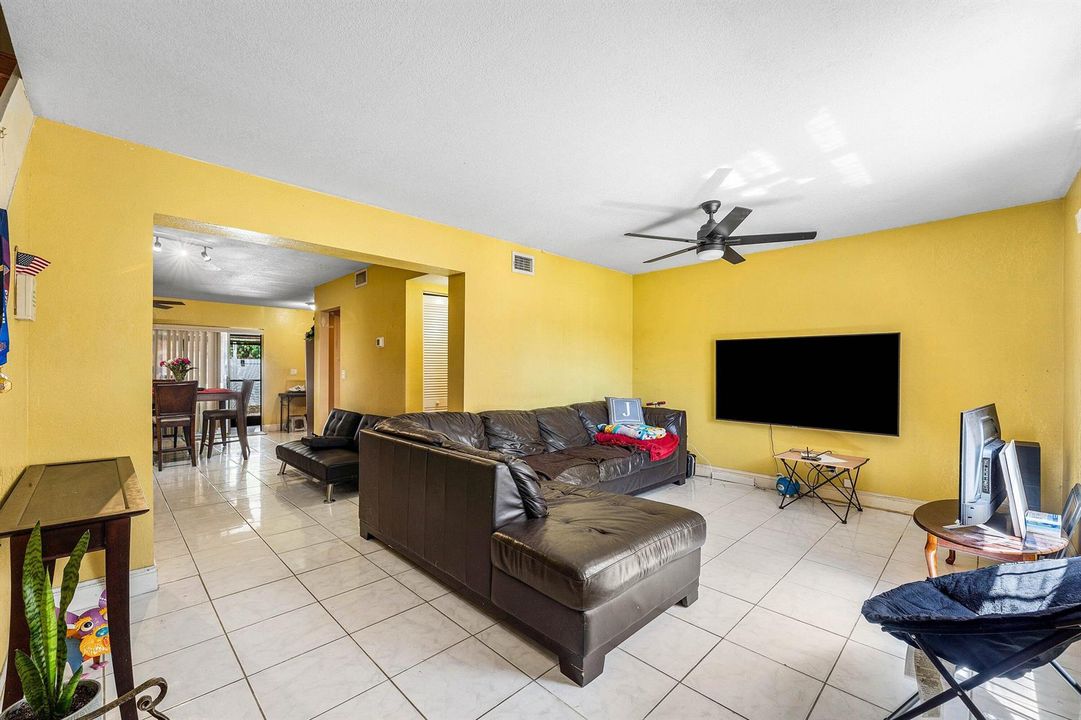 006-1105Northwest80thTerrace-E-Margate-F
