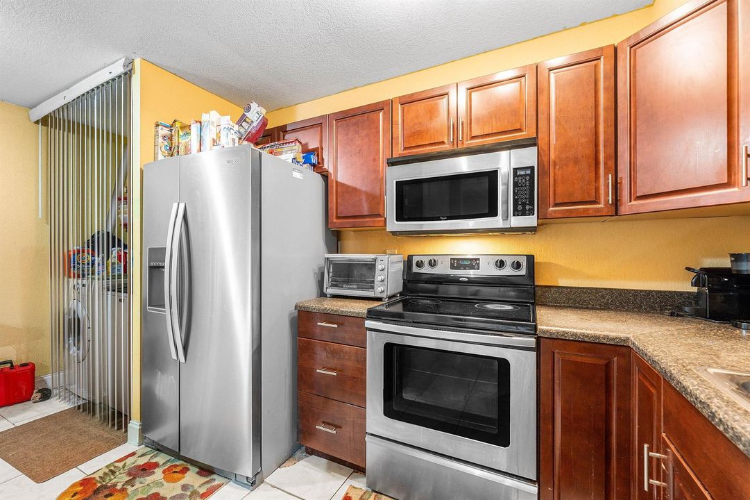 016-1105Northwest80thTerrace-E-Margate-F