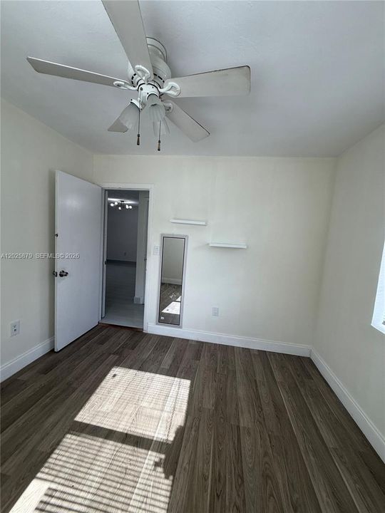 В аренду: $2,500 (2 спален, 1 ванн, 1100 Квадратных фут)