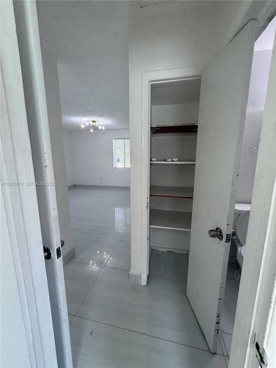 В аренду: $2,500 (2 спален, 1 ванн, 1100 Квадратных фут)