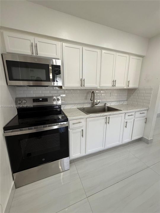 В аренду: $2,500 (2 спален, 1 ванн, 1100 Квадратных фут)