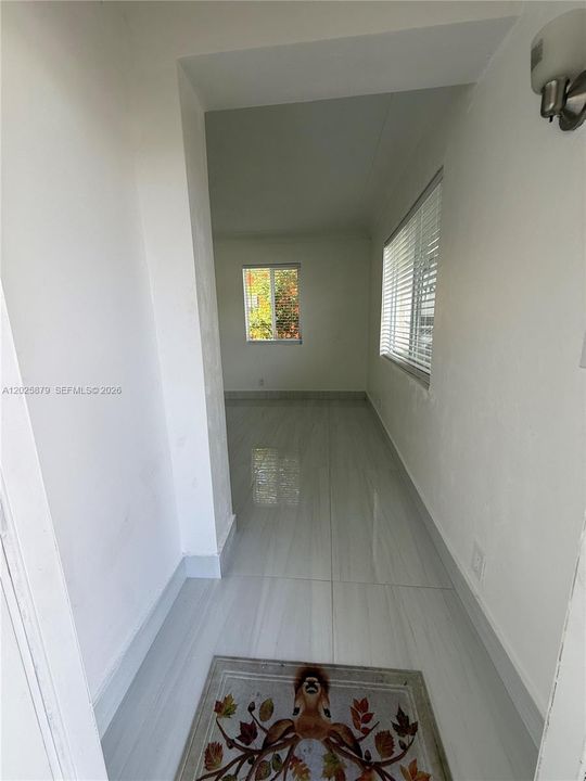 В аренду: $2,500 (2 спален, 1 ванн, 1100 Квадратных фут)