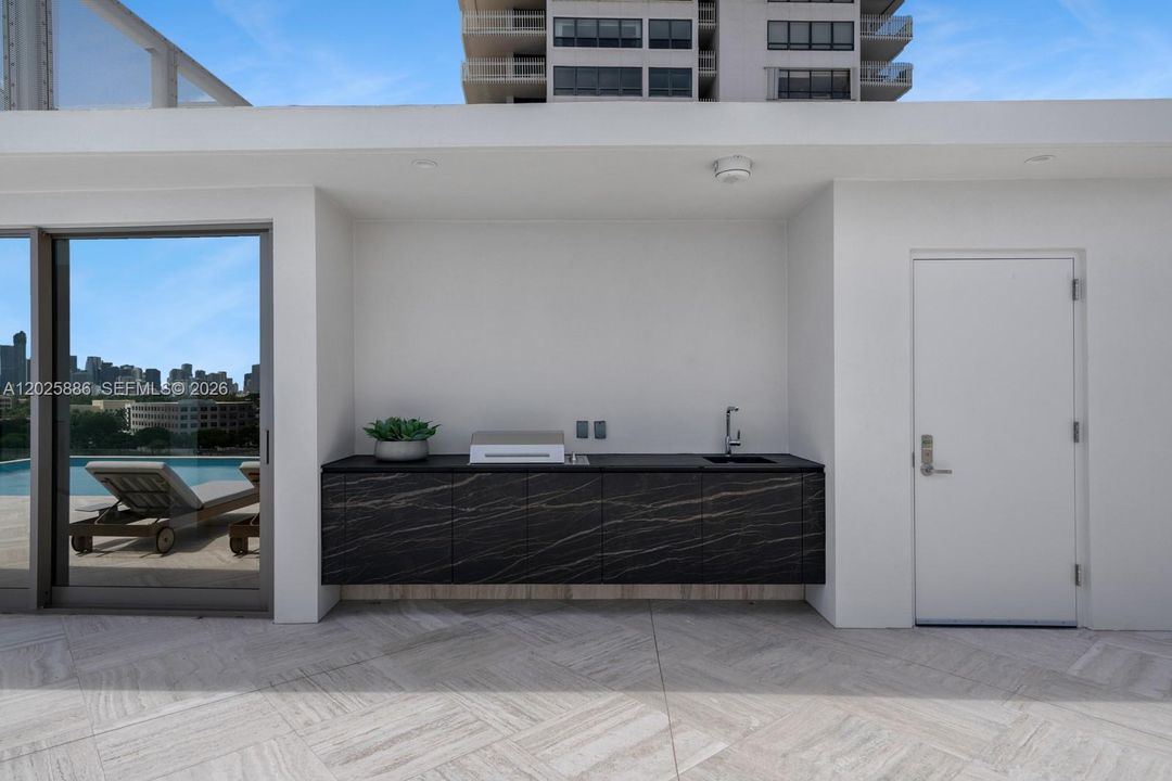 For Sale: $21,300,000 (4 beds, 5 baths, 7027 Square Feet)