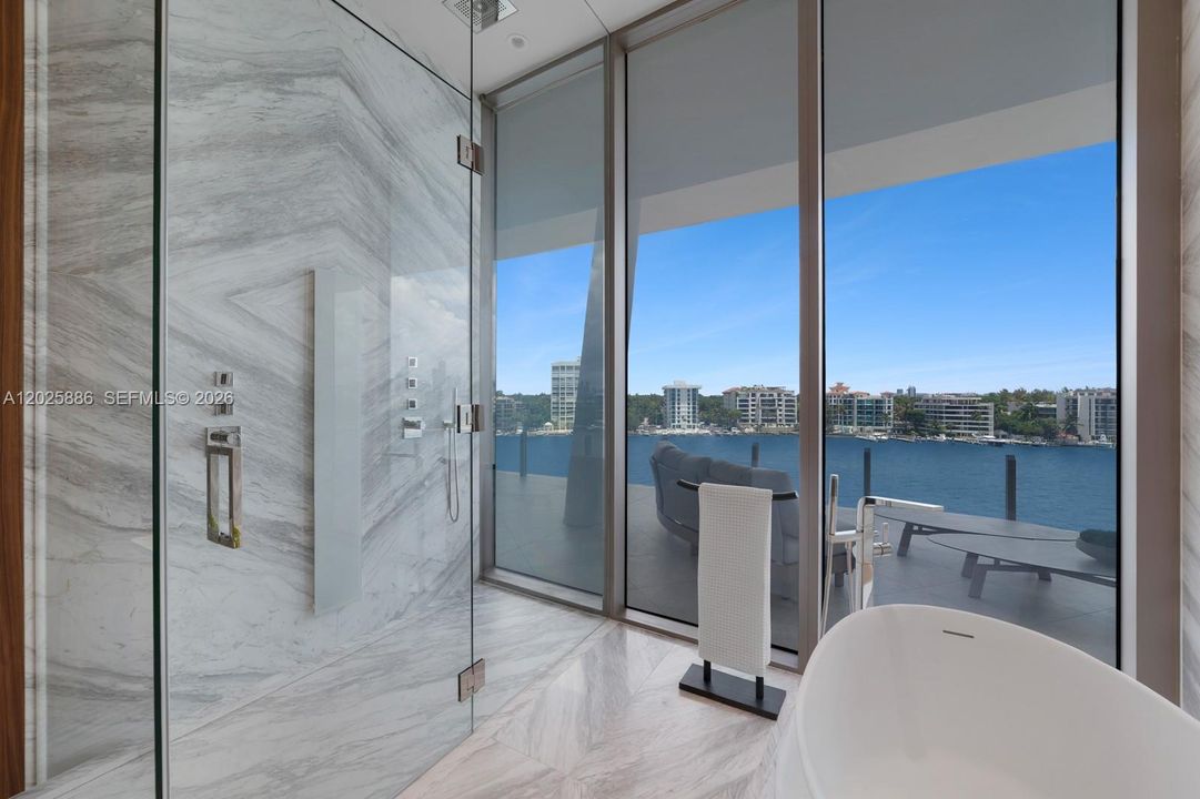 For Sale: $21,300,000 (4 beds, 5 baths, 7027 Square Feet)