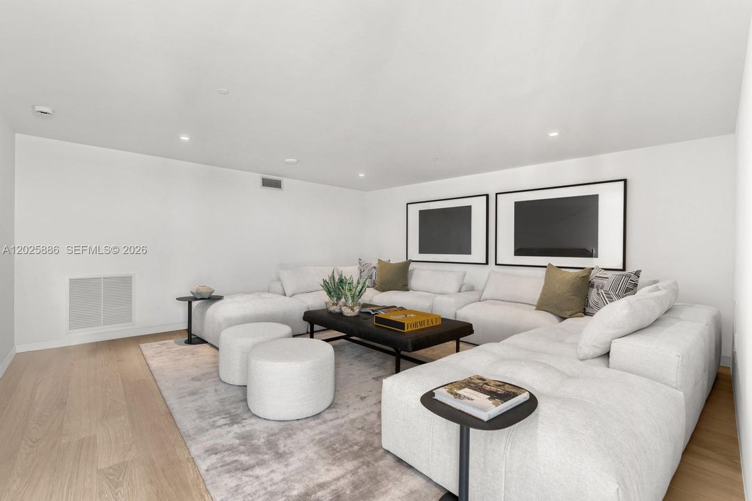For Sale: $21,300,000 (4 beds, 5 baths, 7027 Square Feet)