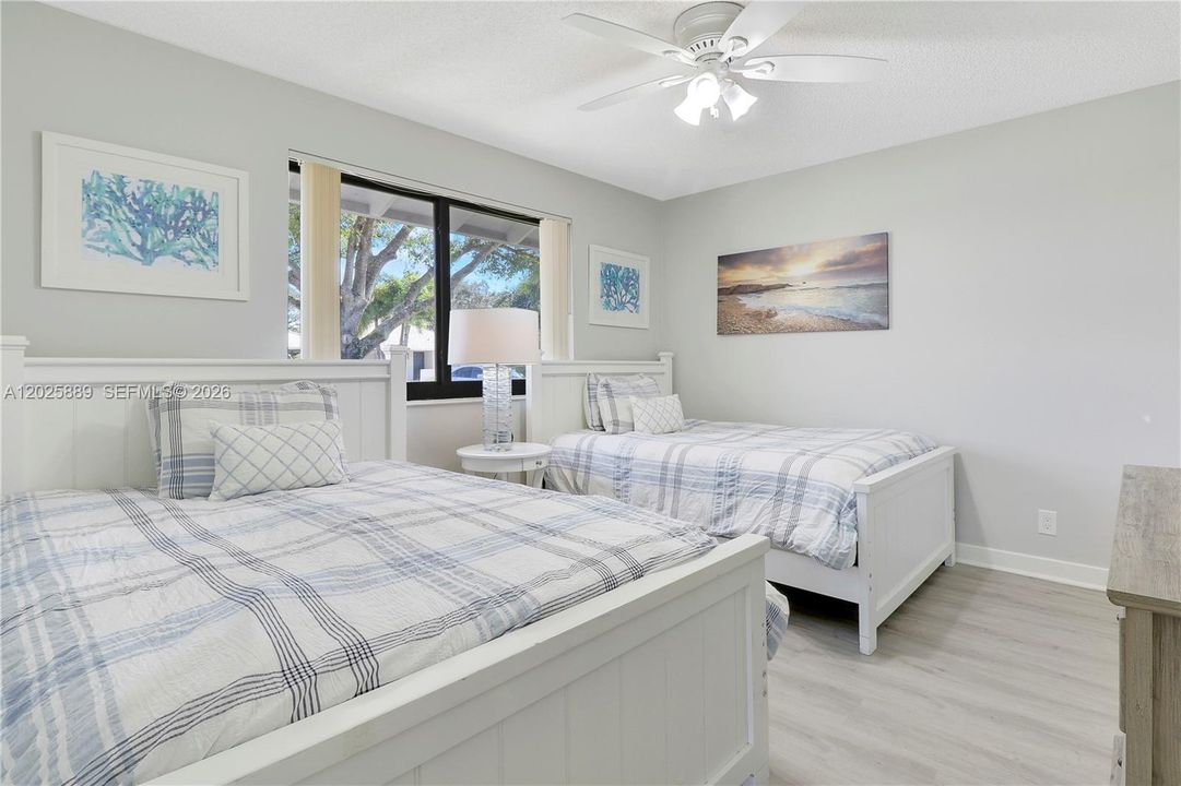 For Rent: $10,000 (2 beds, 2 baths, 1135 Square Feet)
