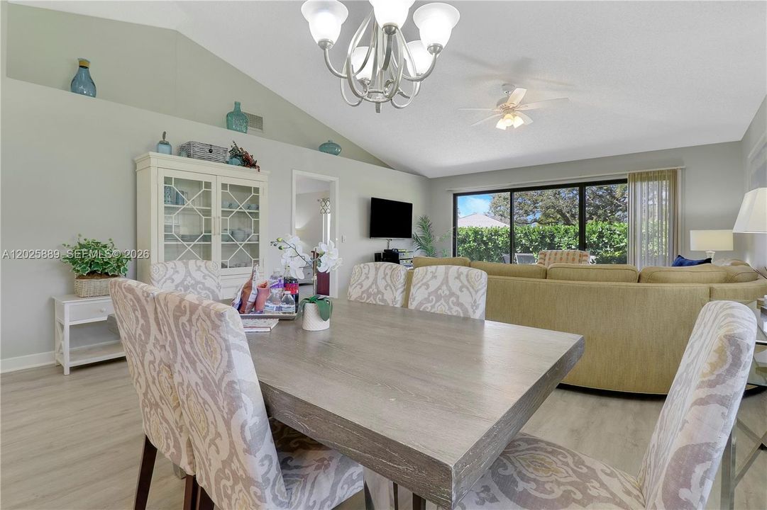 For Rent: $10,000 (2 beds, 2 baths, 1135 Square Feet)