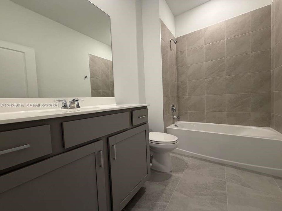 For Rent: $4,500 (3 beds, 2 baths, 1758 Square Feet)