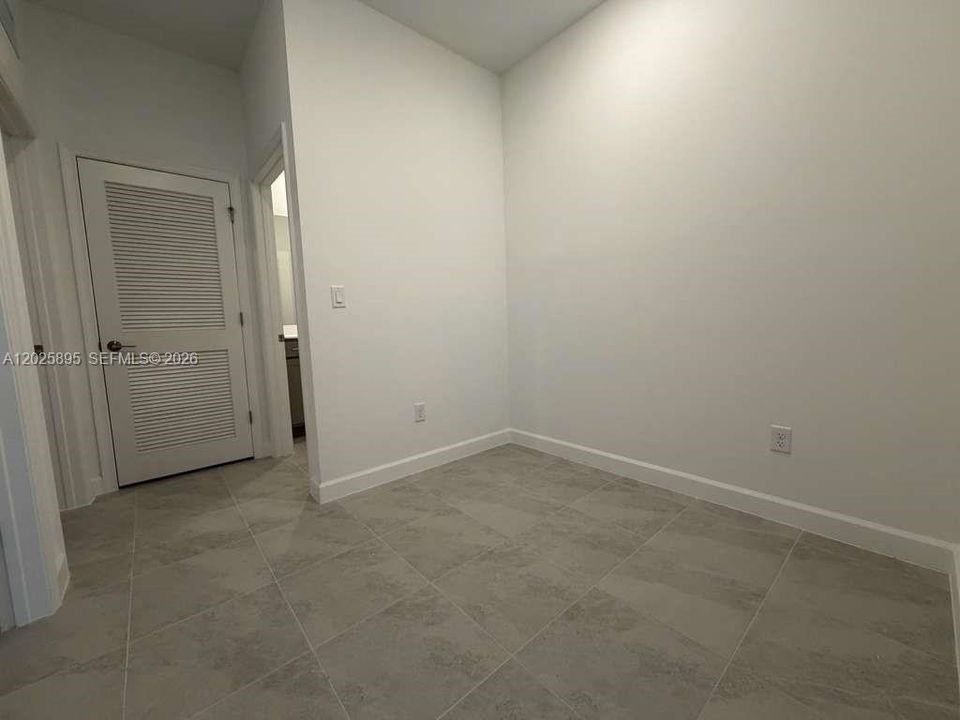 For Rent: $4,500 (3 beds, 2 baths, 1758 Square Feet)