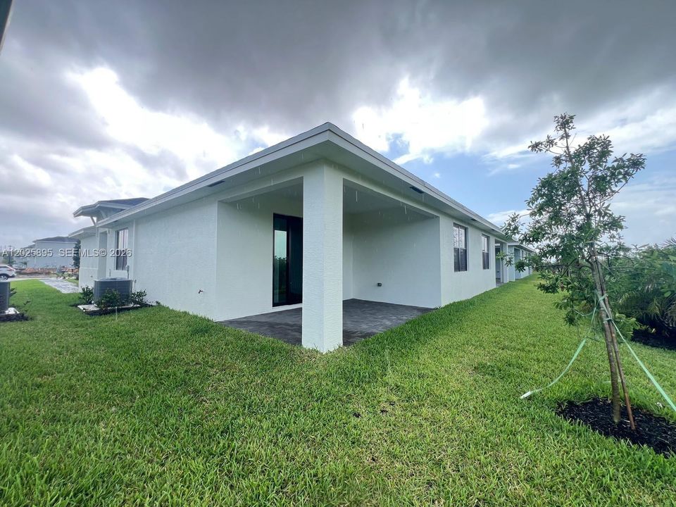 For Rent: $4,500 (3 beds, 2 baths, 1758 Square Feet)