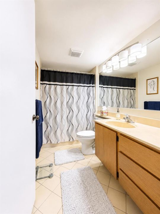 Social Bathroom