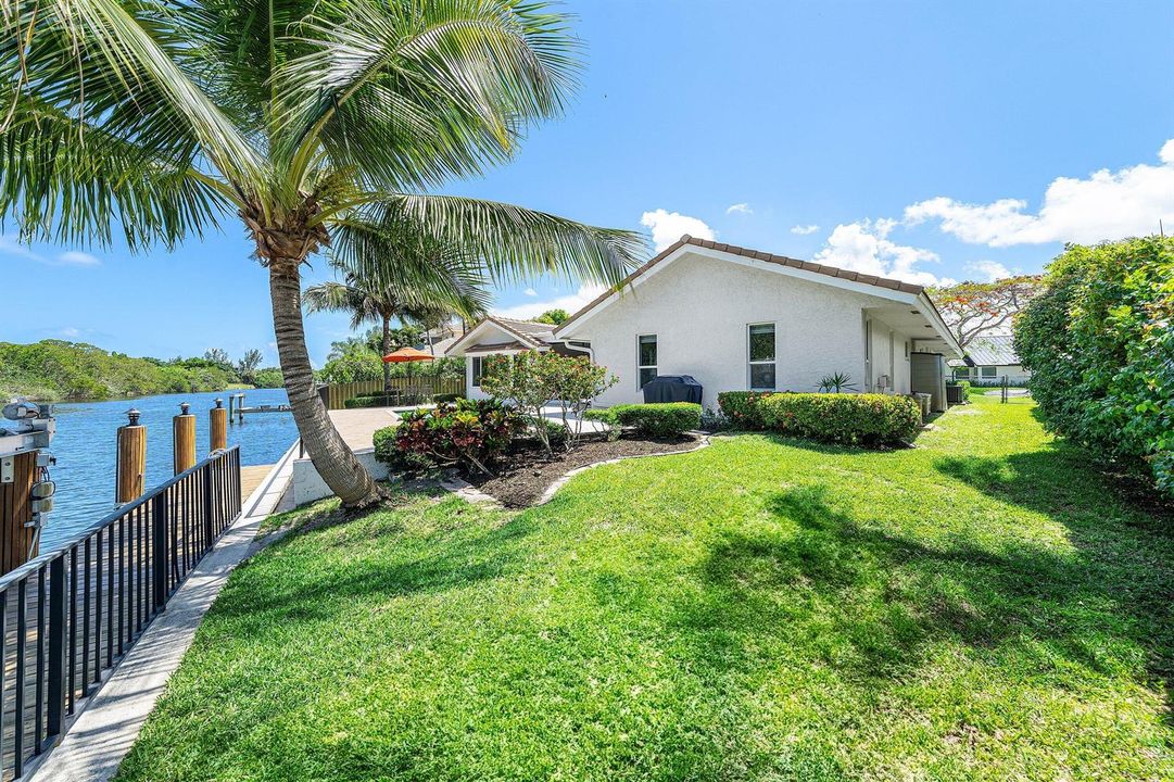 046-763CaminoLakesCircle-BocaRaton-FL-33