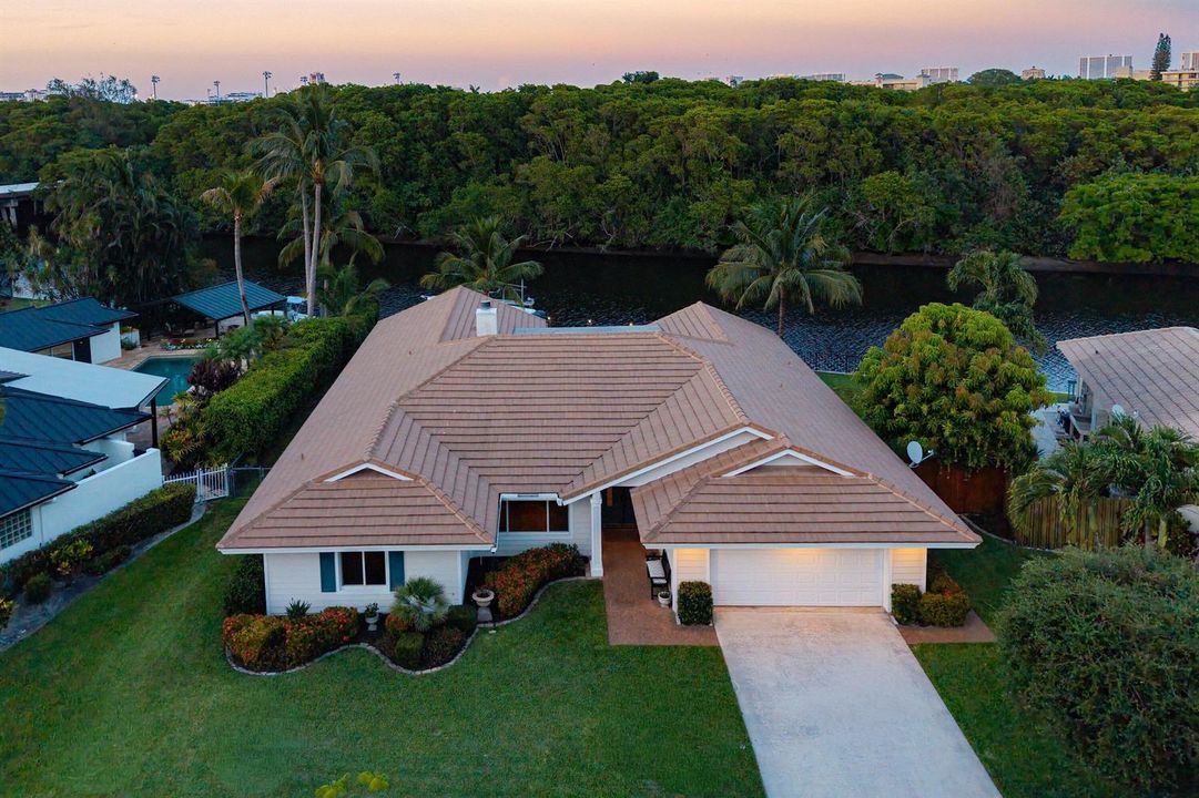 088-763CaminoLakesCircle-BocaRaton-FL-33