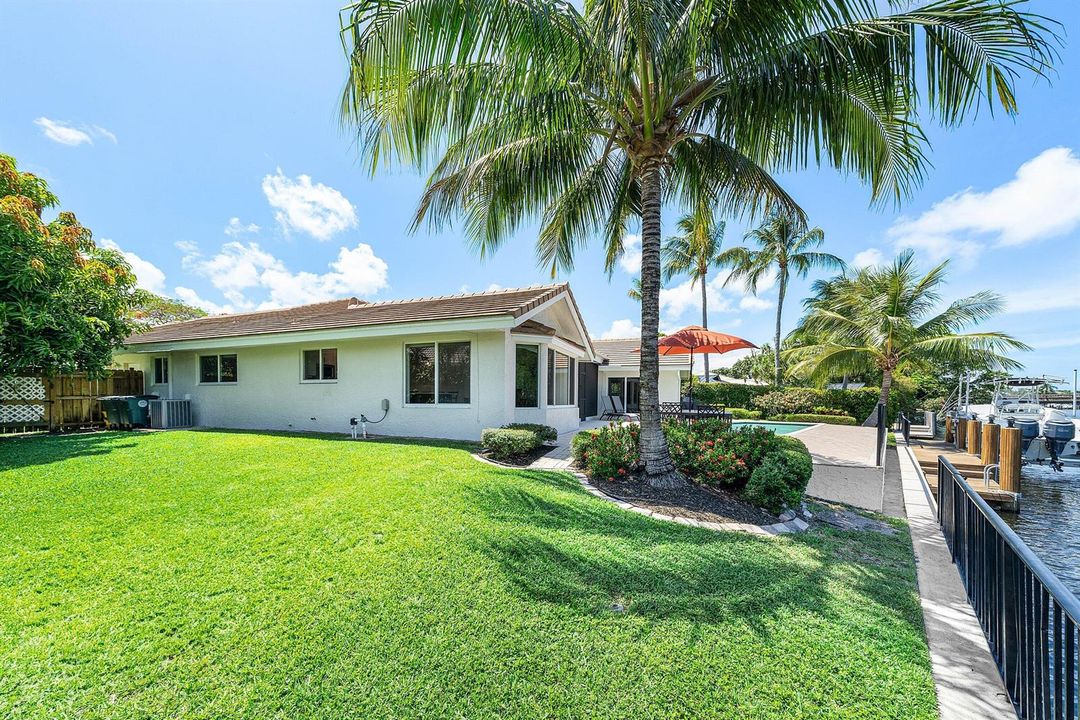 052-763CaminoLakesCircle-BocaRaton-FL-33