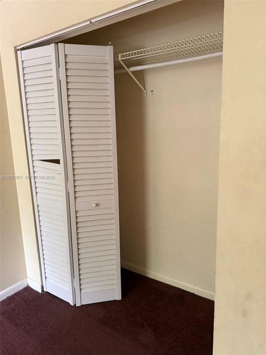 For Sale: $260,000 (3 beds, 2 baths, 1530 Square Feet)