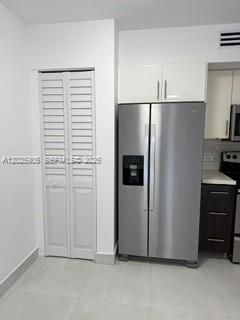 For Rent: $2,500 (2 beds, 1 baths, 749 Square Feet)