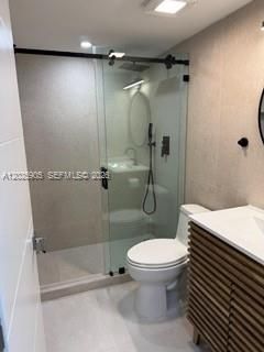 For Rent: $2,500 (2 beds, 1 baths, 749 Square Feet)