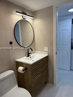 For Rent: $2,500 (2 beds, 1 baths, 749 Square Feet)