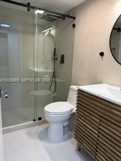 For Rent: $2,500 (2 beds, 1 baths, 749 Square Feet)