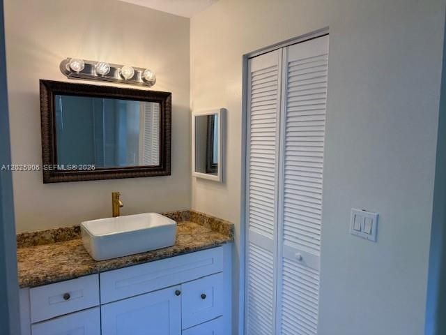 For Sale: $185,000 (2 beds, 2 baths, 1130 Square Feet)