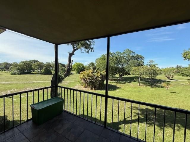 For Sale: $185,000 (2 beds, 2 baths, 1130 Square Feet)