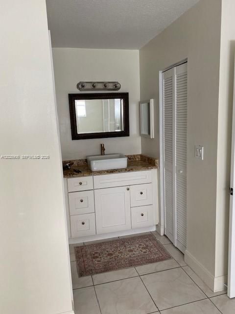 For Sale: $185,000 (2 beds, 2 baths, 1130 Square Feet)