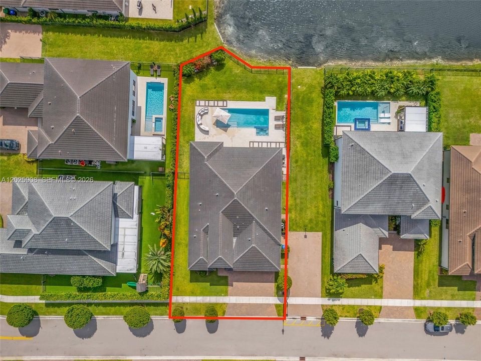 На продажу: $1,250,000 (4 спален, 3 ванн, 2545 Квадратных фут)