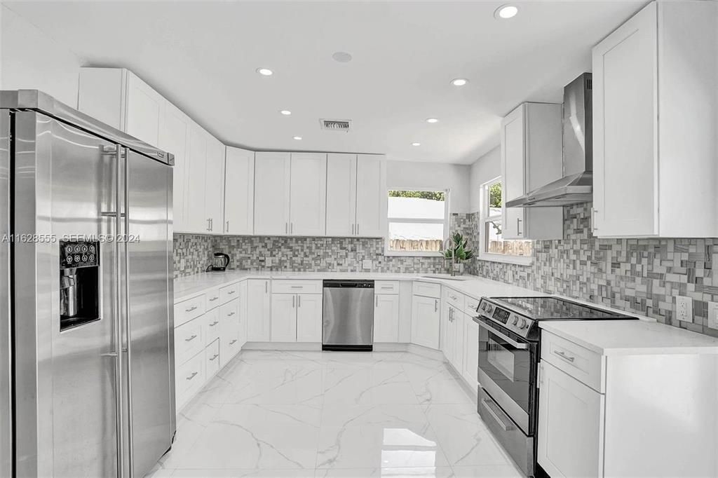 3421 Dover 7