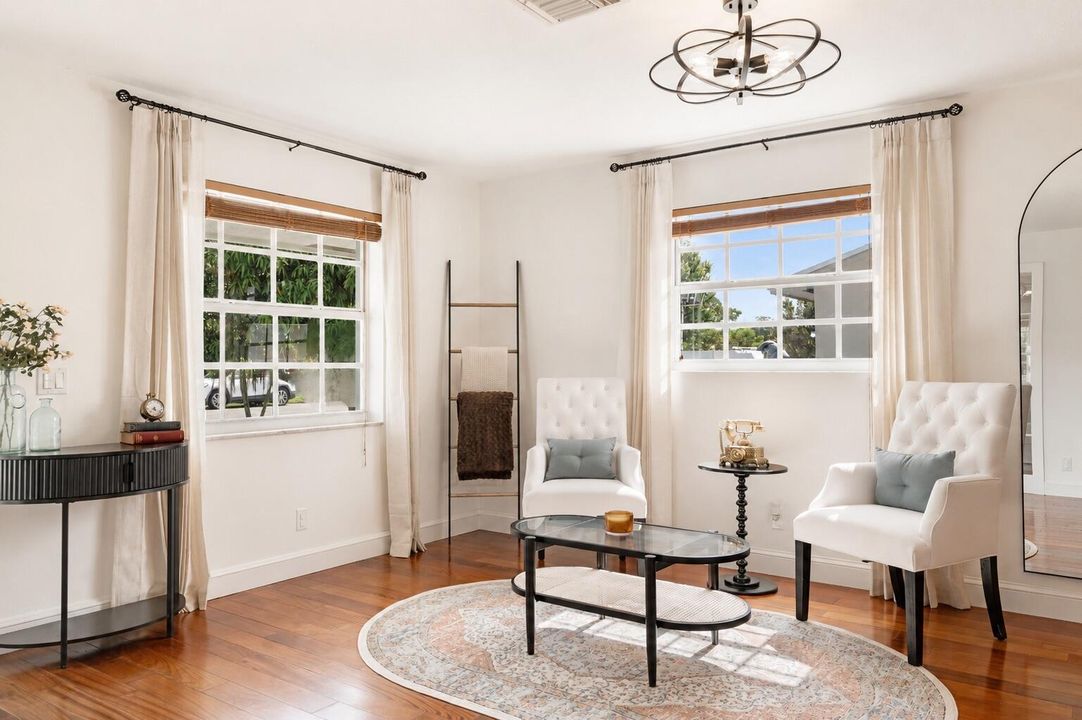 7416 Overlook-6