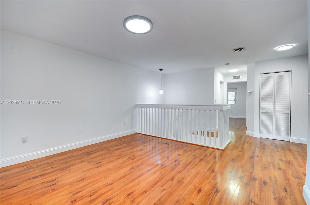 Active With Contract: $930,000 (4 beds, 3 baths, 2312 Square Feet)