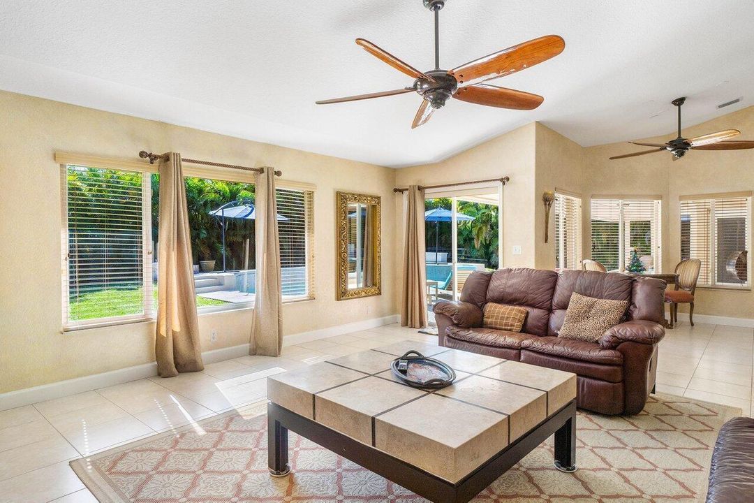 017-1715089thPlaceNorth-Loxahatchee-FL-3