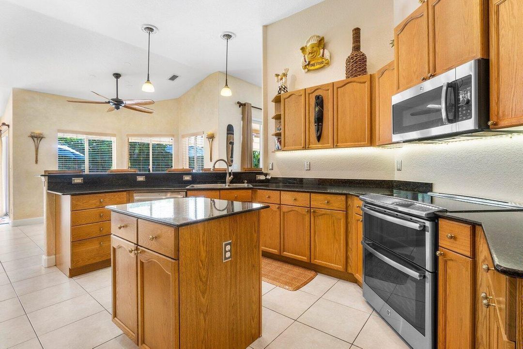 014-1715089thPlaceNorth-Loxahatchee-FL-3