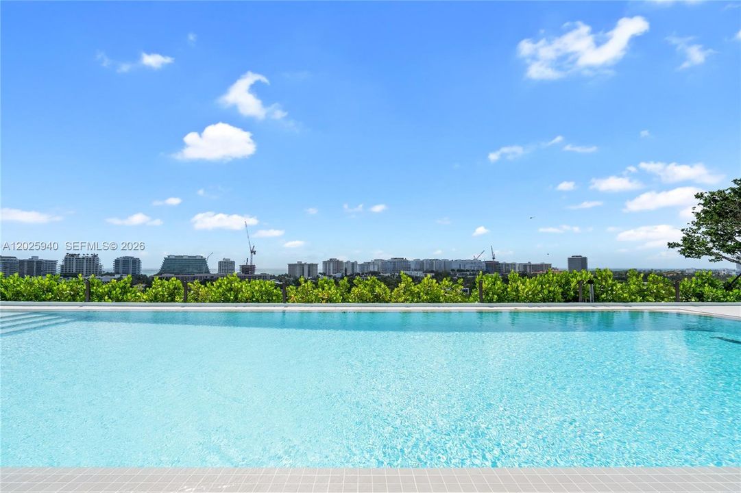 В аренду: $10,900 (2 спален, 2 ванн, 1391 Квадратных фут)