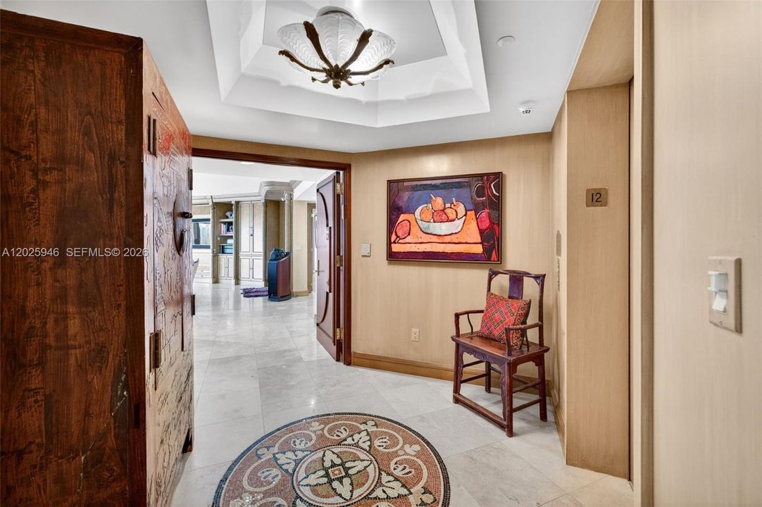 For Sale: $1,900,000 (3 beds, 3 baths, 3200 Square Feet)